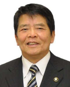 平尾道雄氏